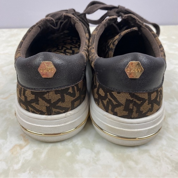 DKNY Brown Court Sneakers Size 8 - Picture 4 of 9